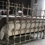 Grassfield Hall 佩特利布里奇