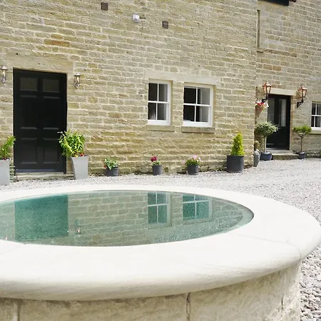 Couette-café Grassfield Hall 4*