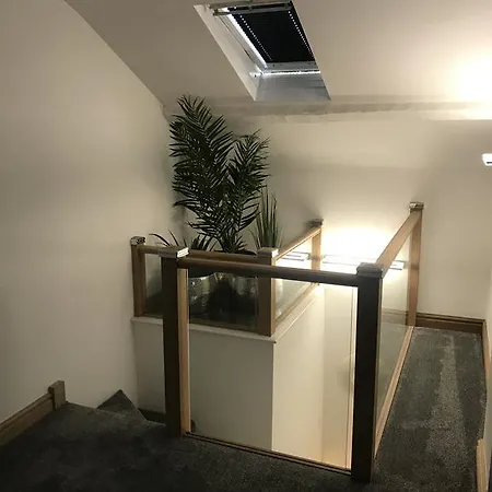 Grassfield Hall Couette-café 4*