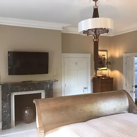 Grassfield Hall Bed & Breakfast